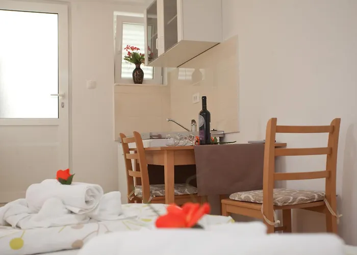 Downtown Private Apartman *