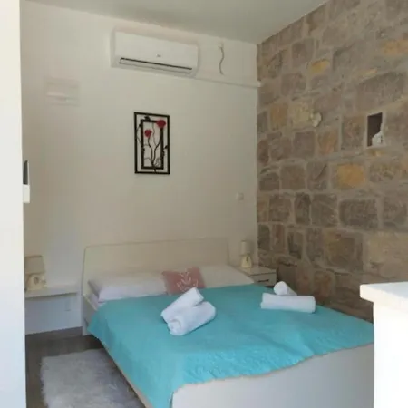 Downtown Private سبليت